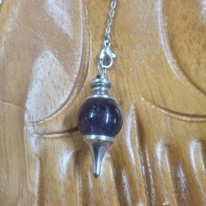 pendule en améthyste, l'univers minéral de jenny.coom
